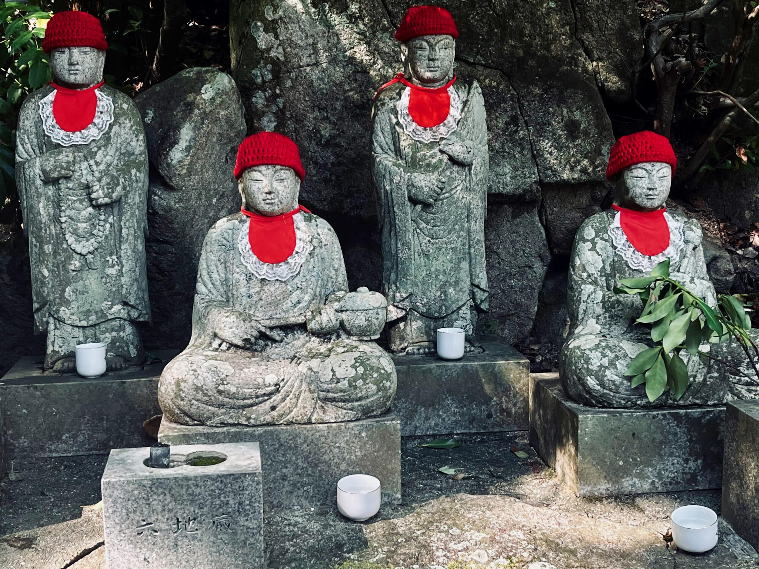 Japon-Hiroshima-Mitaki-dera-temple-bouddhisme-Shingon-Jizoi