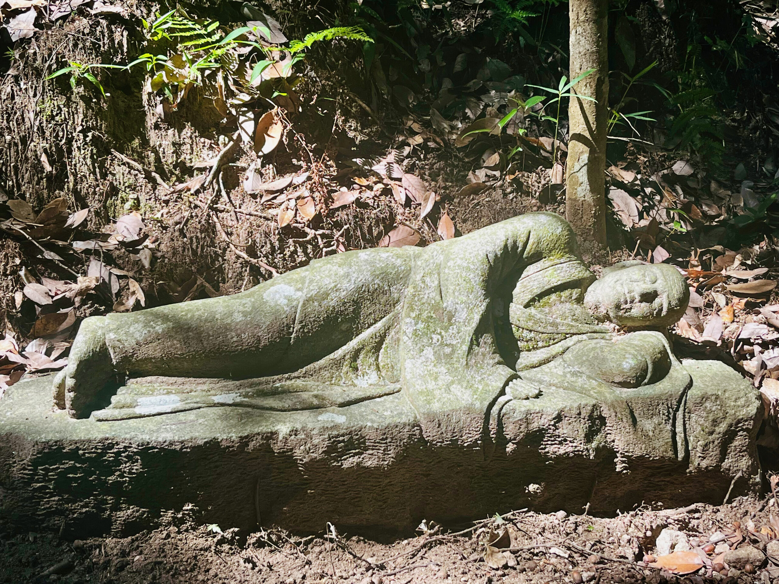 Japon-Hiroshima-Mitaki-dera-temple-bouddhiste-moine-Shingon-bouddhiste-zen-